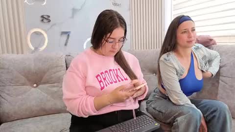 misscheelsee_as online show from 14, 4, 2026