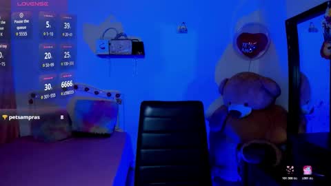 Snapshot of misschelsea01 chatting on 29, 10, 2025 Chelsea online show from 29, 10, 2025