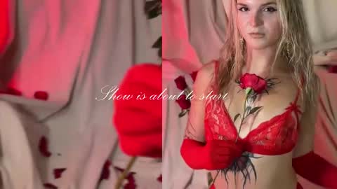 Snapshot of misschloe__ chatting on 14, 2, 2025 Chloe freelance model Please your thumbs up are important online show from 14, 2, 2025