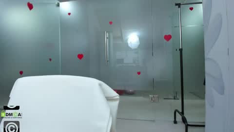 Snapshot of missdominna chatting on 14, 5, 2026 Miss Domina online show from 14, 5, 2026