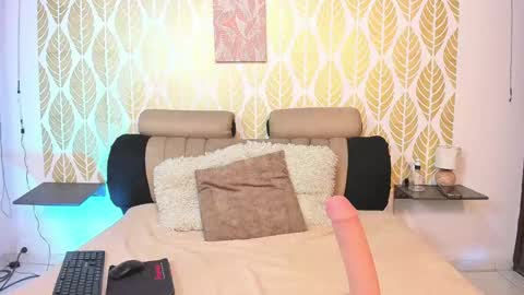 Miss Elie online show from 15, 1, 2025