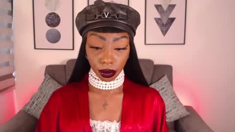 Emilie Diaz online show from 22, 7, 2026