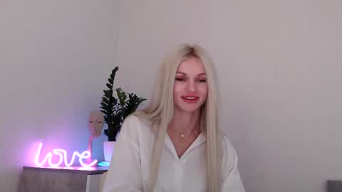 EMMA online show from 1, 12, 2024