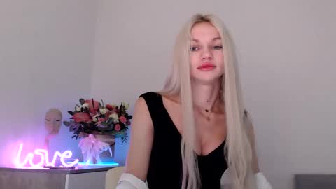 EMMA online show from 4, 12, 2024