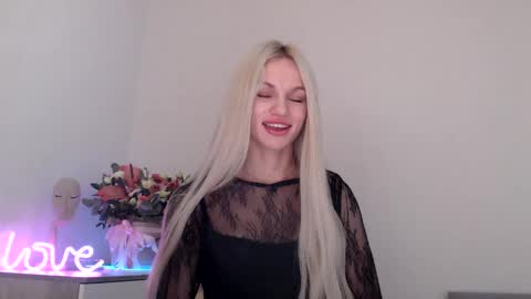 EMMA online show from 4, 12, 2024