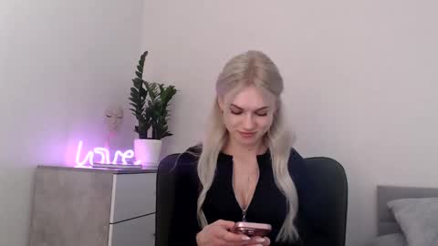EMMA online show from 31, 1, 2025