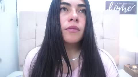 Snapshot of missexy303av chatting on 9, 12, 2024 missexy303av online show from 9, 12, 2024