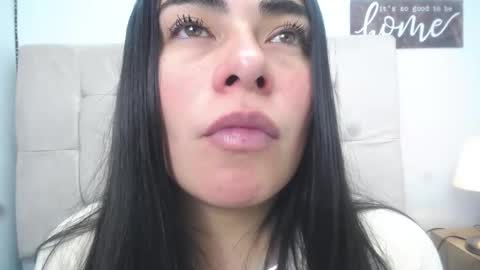 Snapshot of missexy303av chatting on 8, 1, 2025 missexy303av online show from 8, 1, 2025