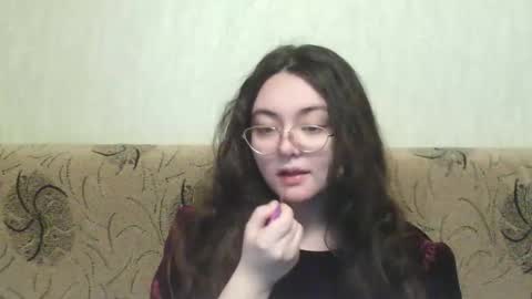 missis mona online show from 4, 3, 2025