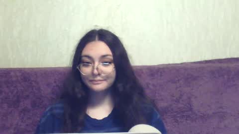 Snapshot of missis_mona chatting on 17, 6, 2026 missis mona online show from 17, 6, 2026