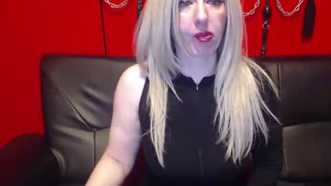 MissKaliAnia online show from 8, 2, 2025