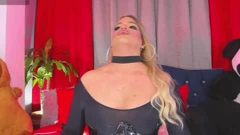 Snapshot of misskassandraa_ chatting on 26, 4, 2026 kassandra lazcano online show from 26, 4, 2026