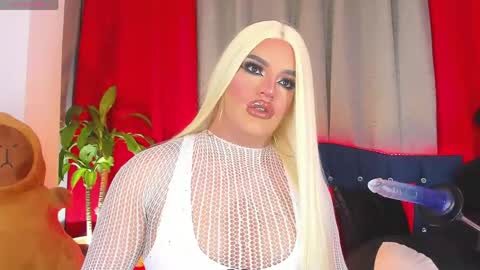 Snapshot of misskassandraa_ chatting on 28, 4, 2026 kassandra lazcano online show from 28, 4, 2026