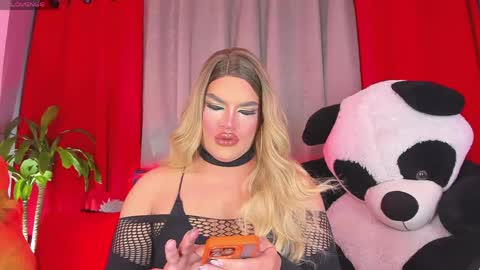 Snapshot of misskassandraa_ chatting on 10, 5, 2026 kassandra lazcano online show from 10, 5, 2026