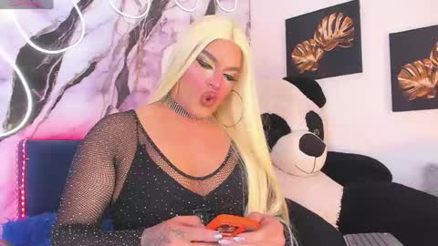 Snapshot of misskassandraa_ chatting on 12, 5, 2026 kassandra lazcano online show from 12, 5, 2026