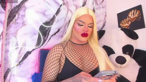 Snapshot of misskassandraa_ chatting on 2, 6, 2026 kassandra lazcano online show from 2, 6, 2026