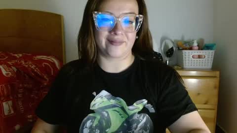 eva   online show from 11, 3, 2025