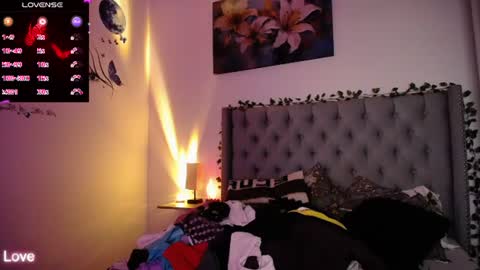 Snapshot of misslana_wn chatting on 1, 7, 2026 LanaLul online show from 1, 7, 2026