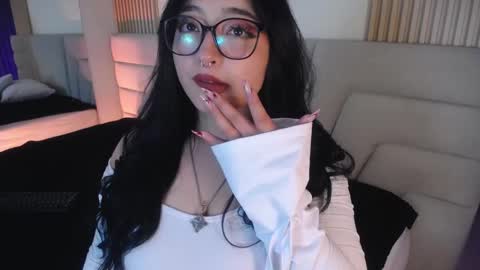 Miss Loise online show from 22, 10, 2025