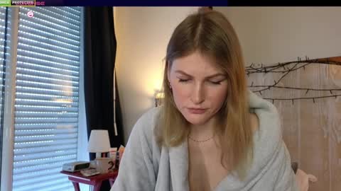 Misslucci online show from 10, 1, 2025