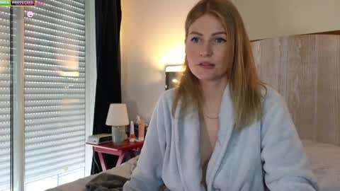 Misslucci online show from 21, 2, 2025