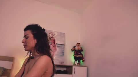 Lullu online show from 5, 12, 2025