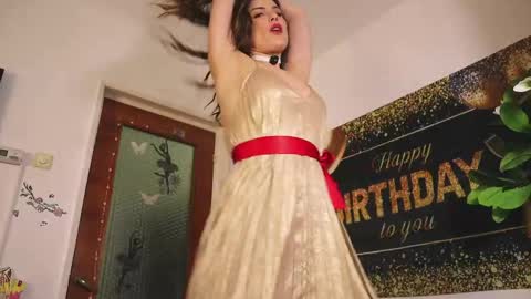 Snapshot of misslullu chatting on 15, 5, 2026 Lullu online show from 15, 5, 2026