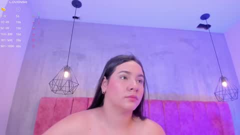 Snapshot of missmiaa_ chatting on 22, 5, 2026 Mia online show from 22, 5, 2026