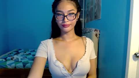 Snapshot of missminervaa chatting on 11, 5, 2026 missminervaa online show from 11, 5, 2026