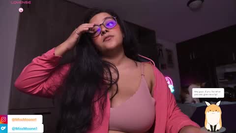 MissMoon online show from 12, 9, 2025