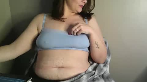 MissNiagara online show from 18, 12, 2025