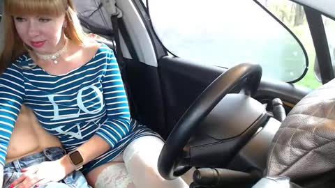 Olenka online show from 29, 9, 2025