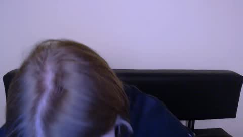 Snapshot of missoliviaa_ chatting on 6, 3, 2025 Olivia online show from 6, 3, 2025