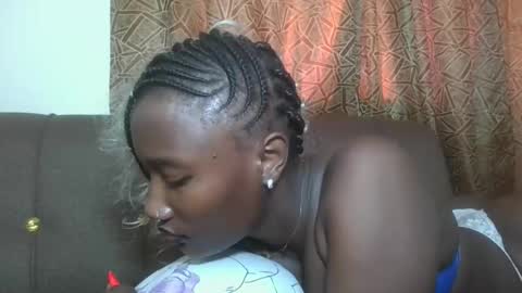 pretty gal online show from 21, 11, 2025