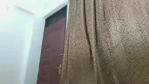 pretty gal online show from 17, 12, 2025