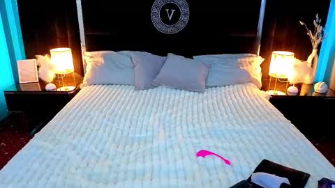 missrossi online show from 17, 10, 2025