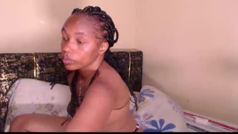 missthighsohmy online show from 17, 11, 2025