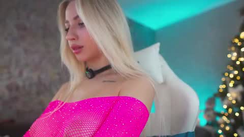 Eva online show from 16, 12, 2025