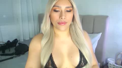 Snapshot of misstreslove2cum chatting on 3, 6, 2026 You can call me Mistress. online show from 3, 6, 2026