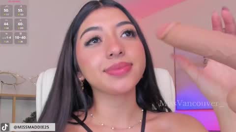 Snapshot of missvancouver_ chatting on 26, 2, 2025 Mafe Jimenez online show from 26, 2, 2025