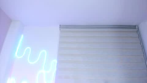 Pau OFmissweetpeach online show from 16, 1, 2026