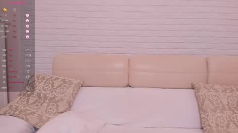 Snapshot of missxcaprice chatting on 1, 3, 2025 missxcaprice online show from 1, 3, 2025