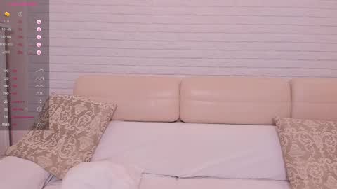 Snapshot of missxcaprice chatting on 2, 3, 2025 missxcaprice online show from 2, 3, 2025