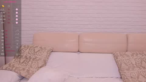 Snapshot of missxcaprice chatting on 9, 3, 2025 missxcaprice online show from 9, 3, 2025