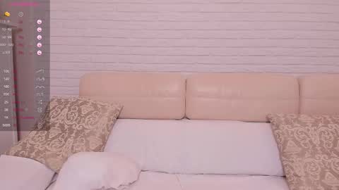 Snapshot of missxcaprice chatting on 20, 9, 2025 missxcaprice online show from 20, 9, 2025