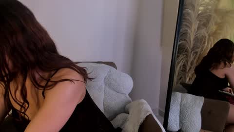 Miss online show from 30, 1, 2025