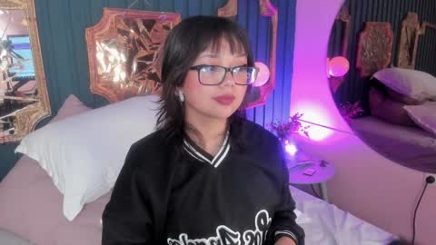 Snapshot of missy_taylor_ chatting on 10, 12, 2024 Missy online show from 10, 12, 2024