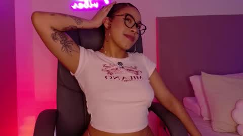 Missy Gainer online show from 1, 11, 2025