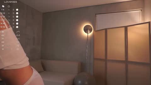 Snapshot of mist_mia chatting on 1, 2, 2026 Mia online show from 1, 2, 2026