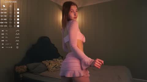 Snapshot of mist_mia chatting on 14, 3, 2026 Mia online show from 14, 3, 2026